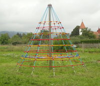 Lanová pyramida LPY-350