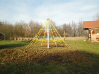Lanová pyramida LPY-250